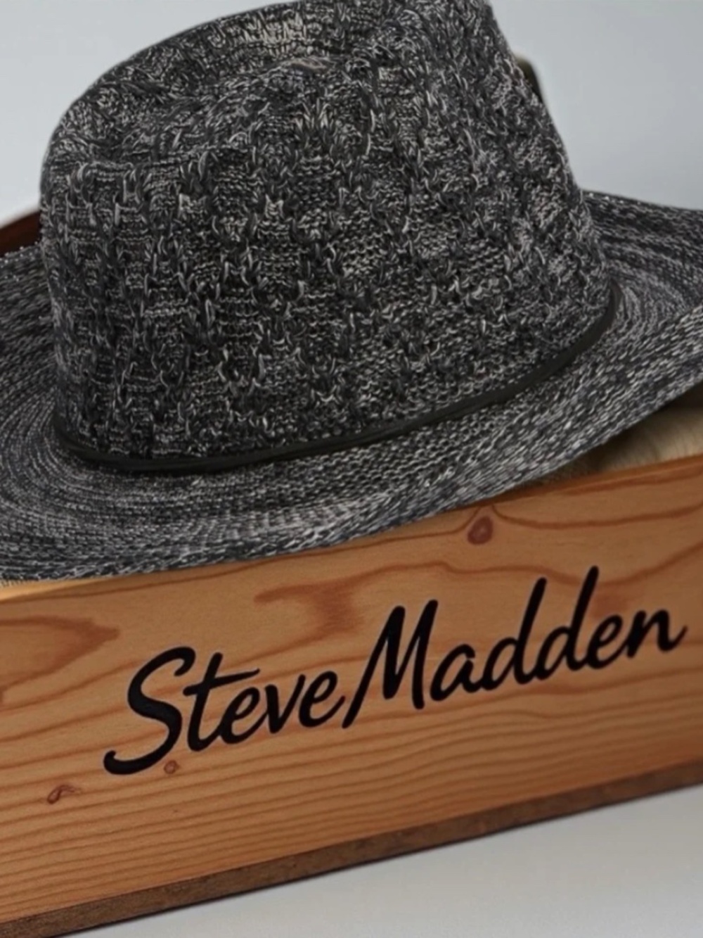 NWT Steve Madden Black Open Lacework Cowboy Hat Women's M - Picture 6 of 8